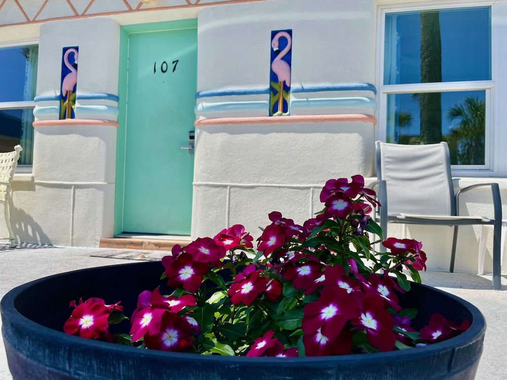 Magic Beach Motel
