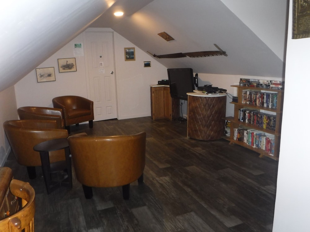 Likely Lodge