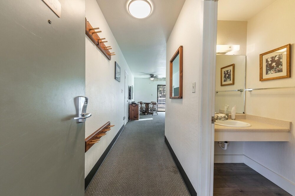 135 Bldg C 1 Bedroom Condo