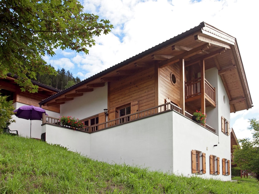 Chalet in Konigsleiten Near Ski Bus & Pool