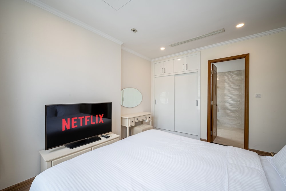 The Celavie Serviced Apartment Landmark