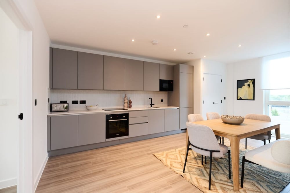 The Tottenham Sanctuary - Adorable 1bdr Flat With Balcony