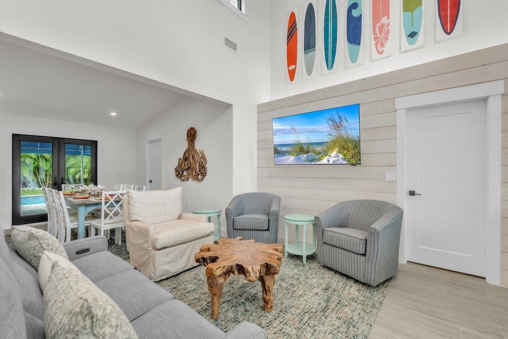 Chilli Fish 4 Bedroom Home