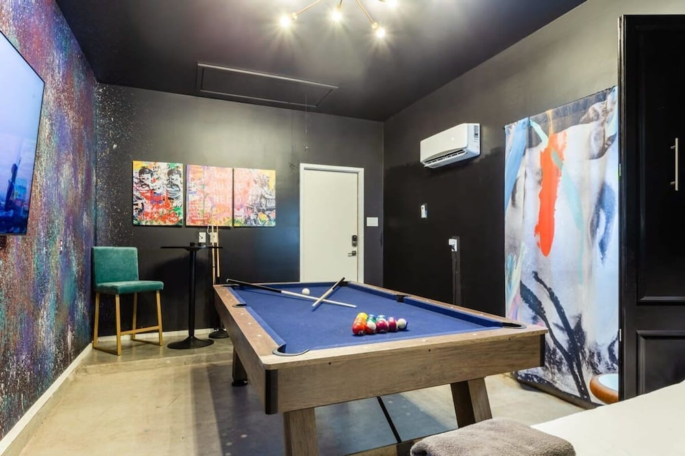 Ultimate 10br Group Getaway6min to Rainey Street