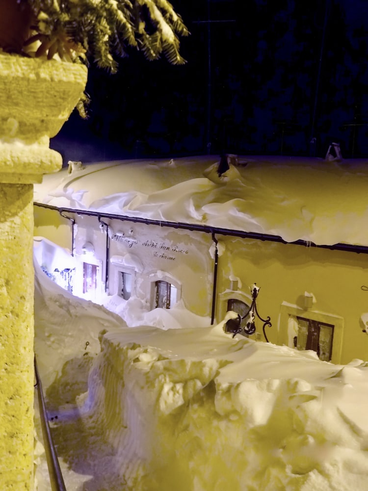 Hotel Archi del Sole & San Rocco - Image 1