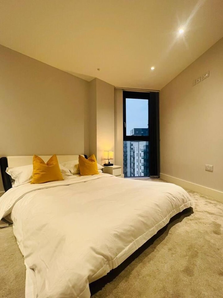 Luxury sun Terraced Apartment view 3