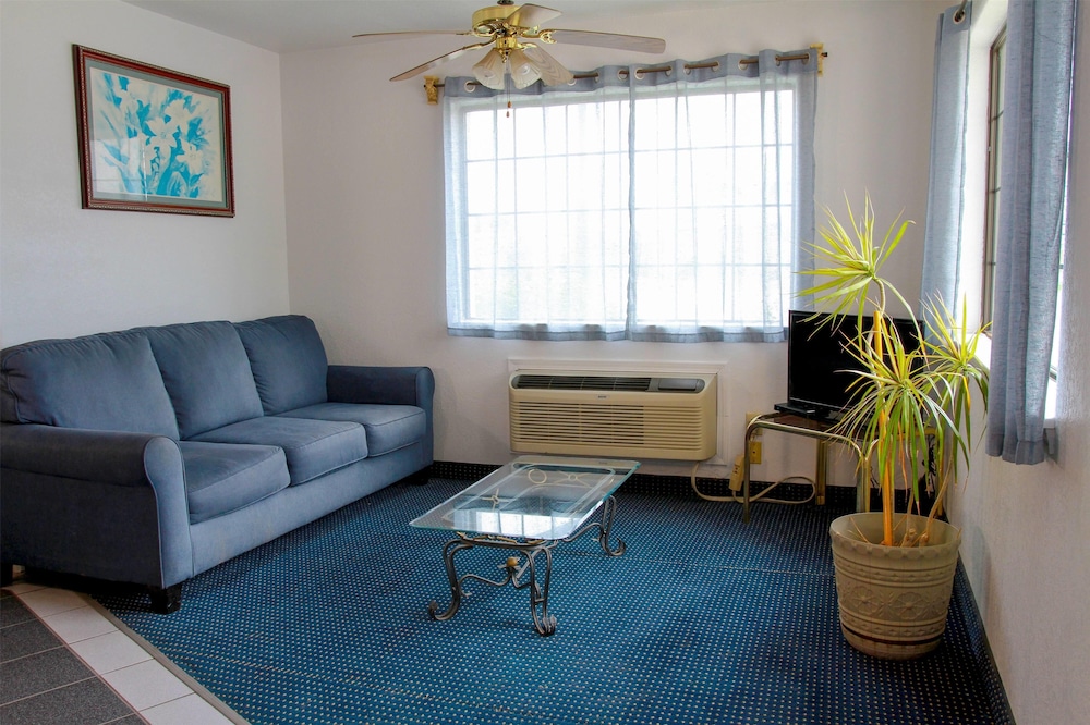 Travelodge by Wyndham Guymon view 3