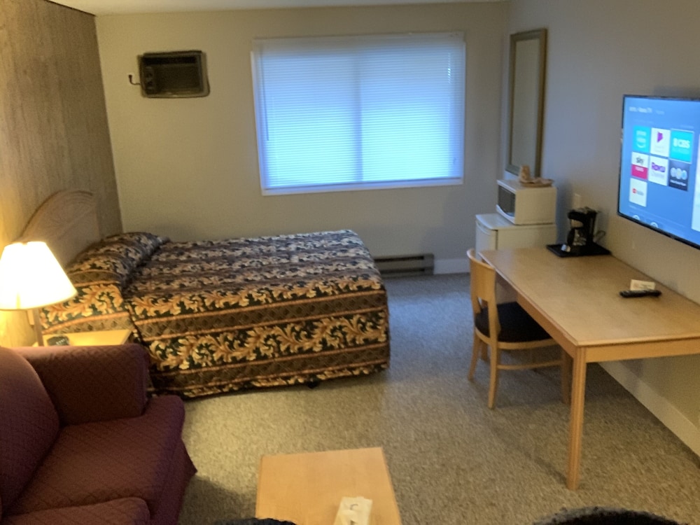 Greenview Motel and RV Park