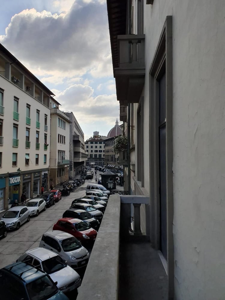 Ambrogio Apartment in Firenze