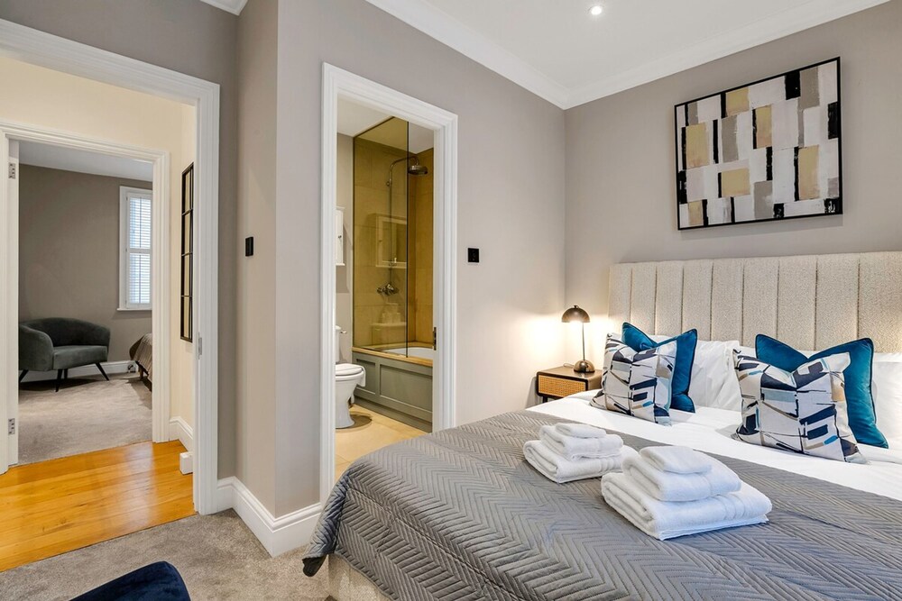 Belgravia Luxe 4bed Mews With Roof Terrace