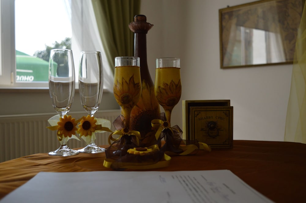 Ongal guest houses