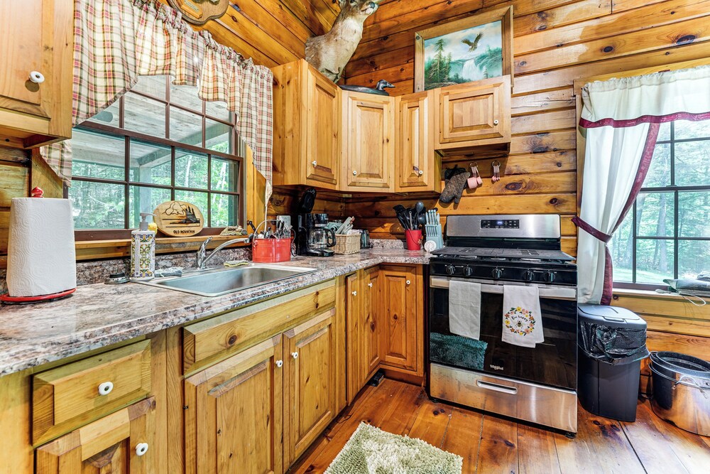 35 Mi to Acadia: Rustic Retreat in Orland!