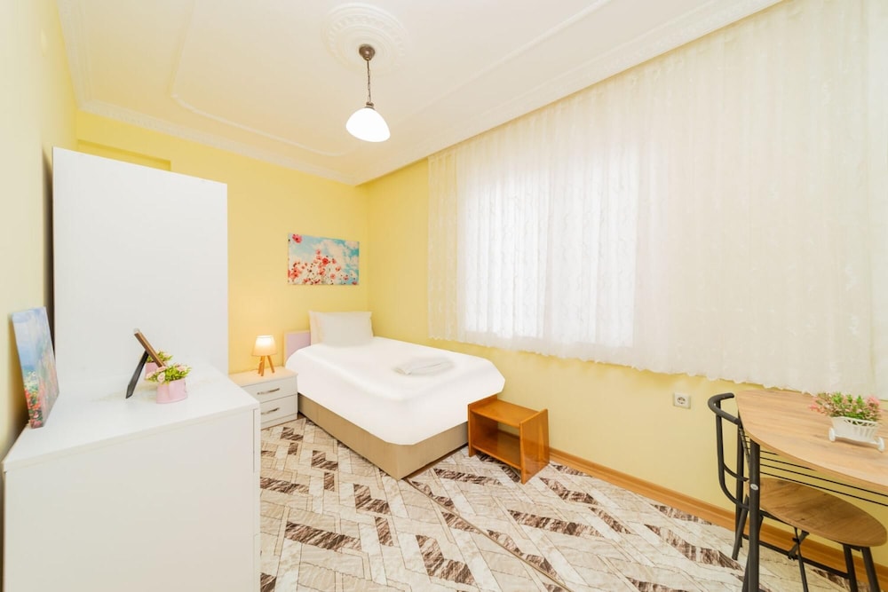 Fully Furnished Spacious Big Flat in Kepez
