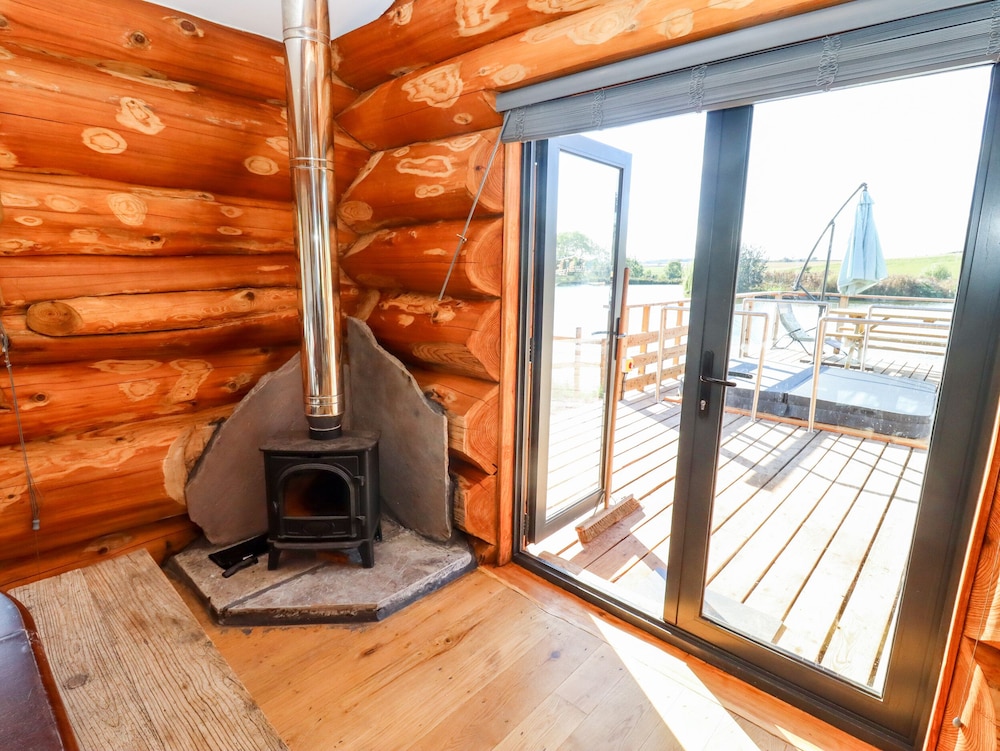 Douglas Cabin