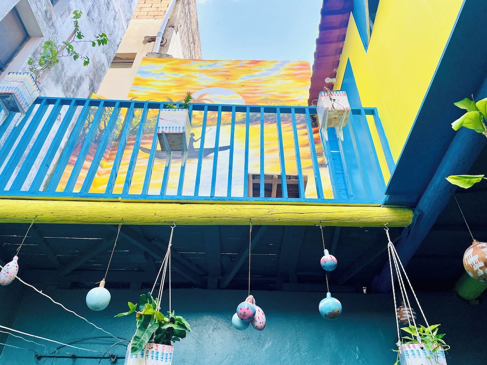 Fadidi House