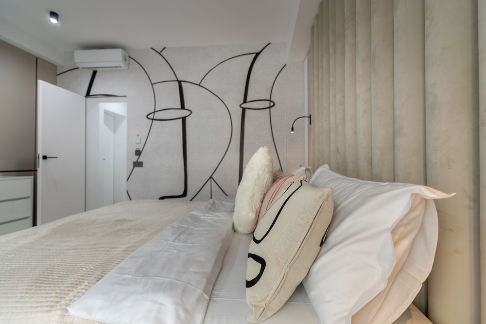 Aiastay Bucharest River Apartments