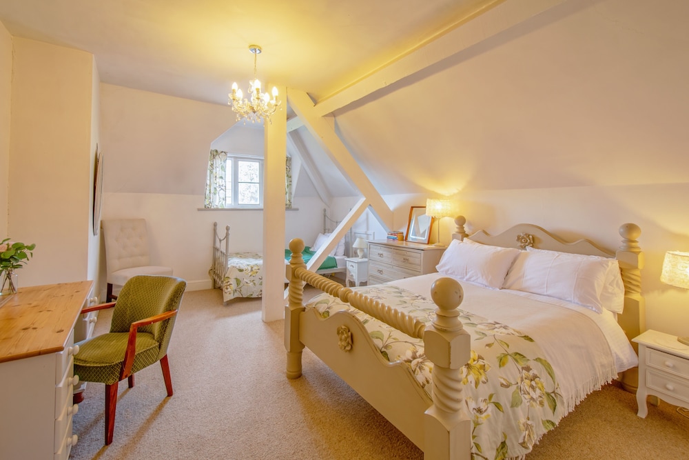 Rowden Abbey B&B