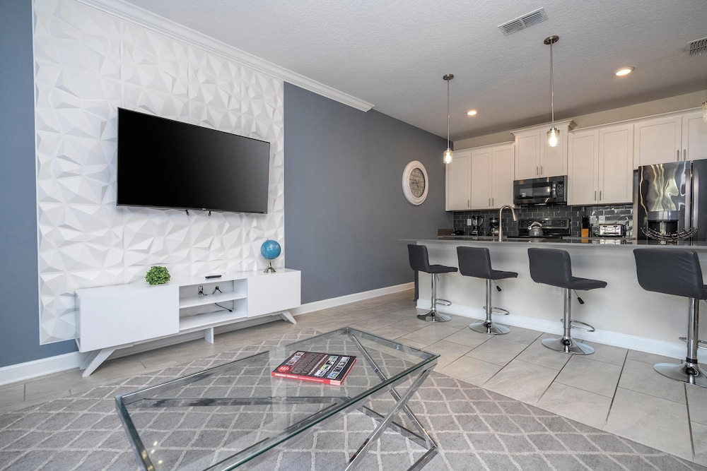 4337 QS - Charming Hideaway