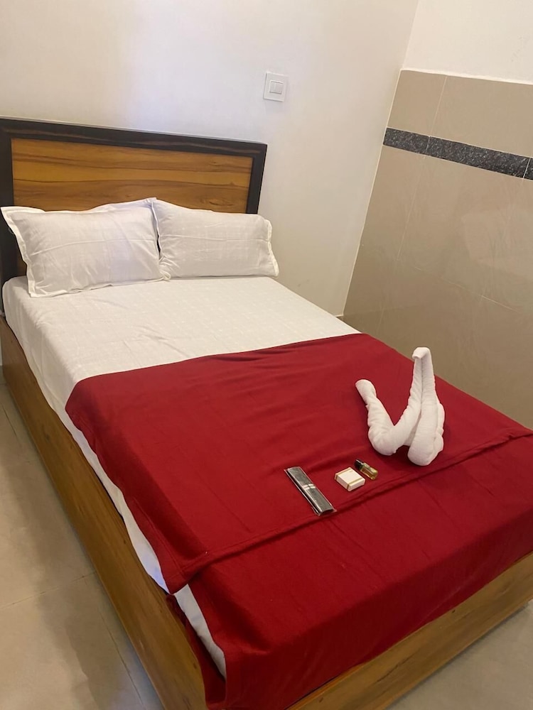 Nearest Rooms