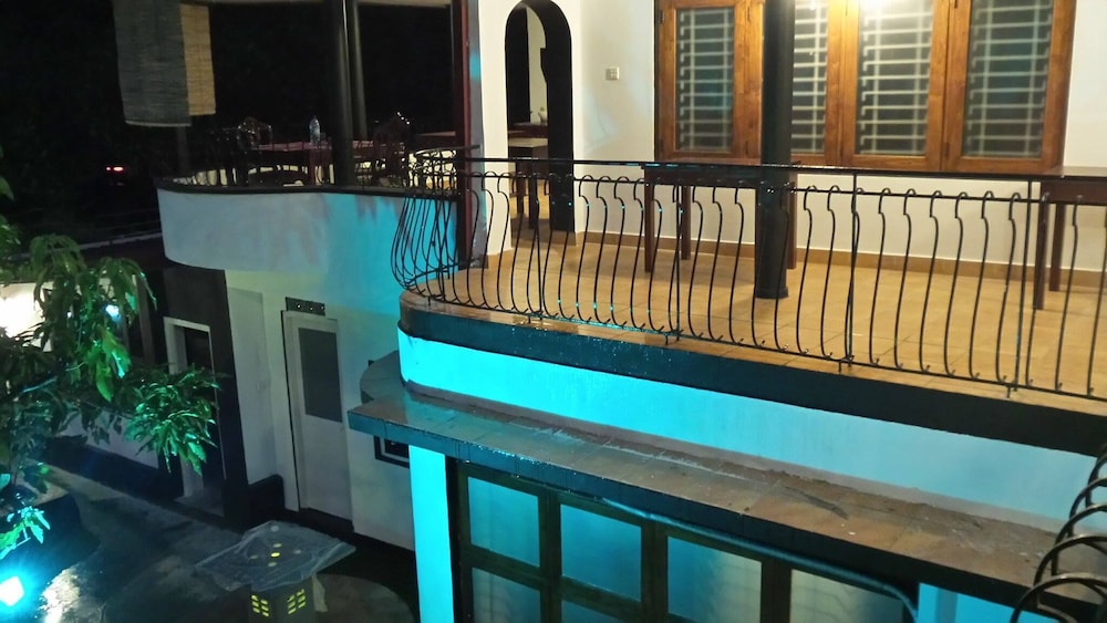 New Kandy Residence