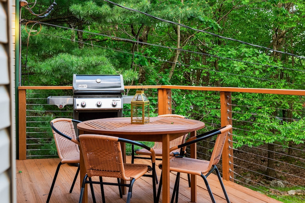 Summit Shores by Avantstay Hot Tub Firepit Game Room