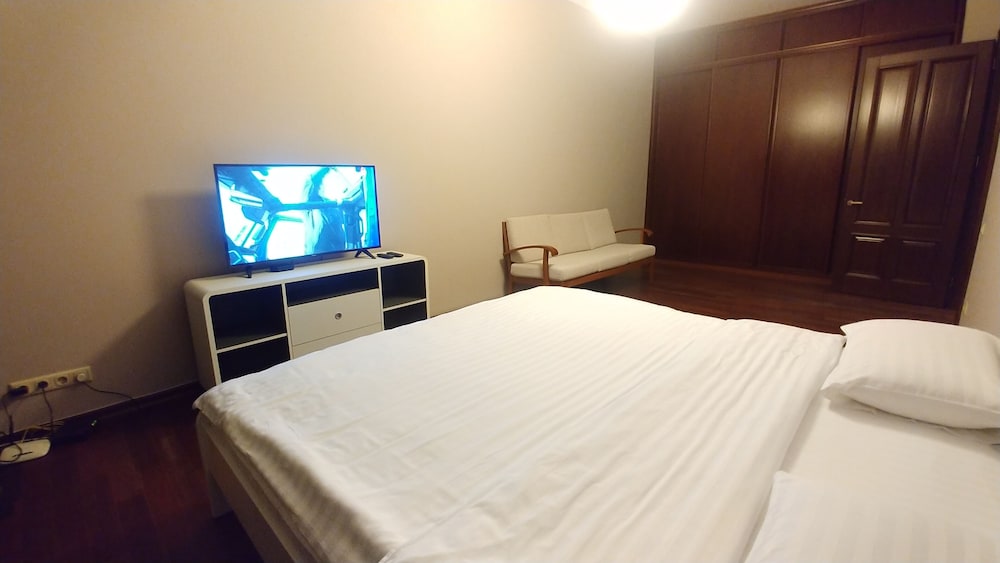 Kyiv Apartments