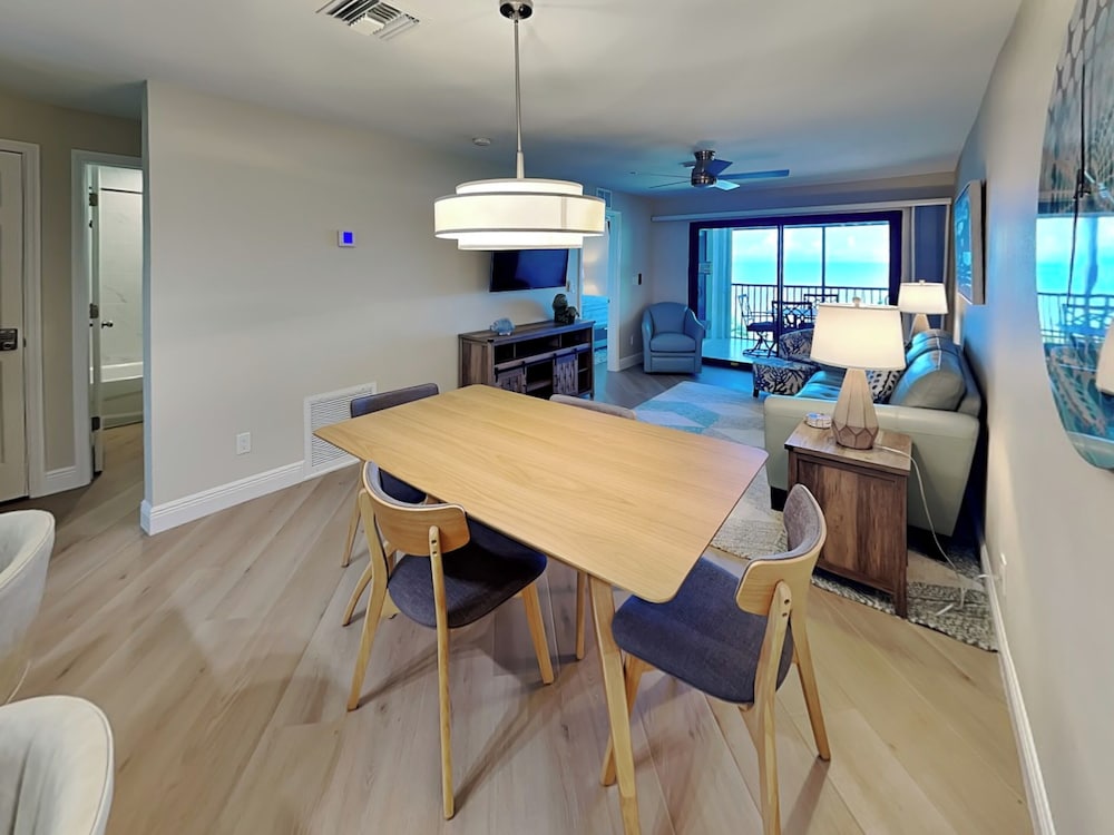 Seaside 5 by Distinctive Beach Rentals