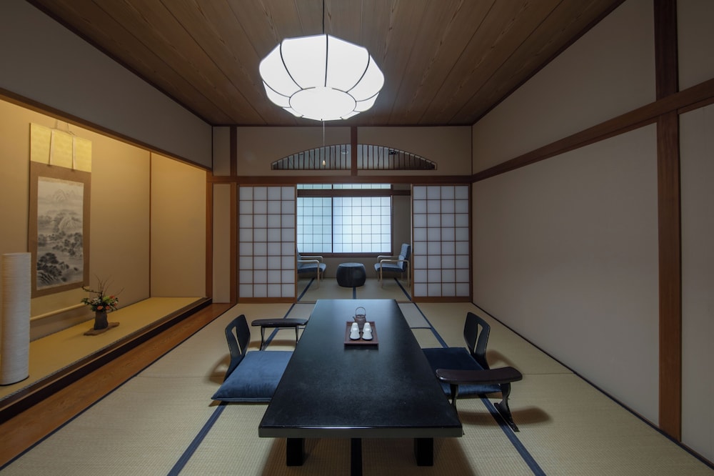 Fuefukigawa Onsen Zabou