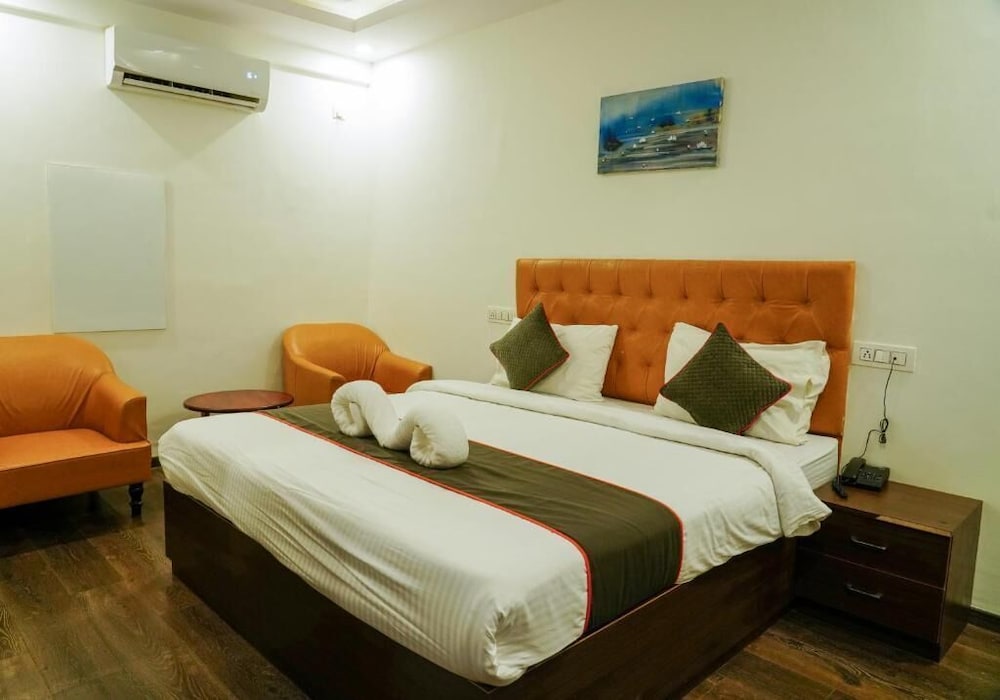 Suraksha Stay ITPL Hotel