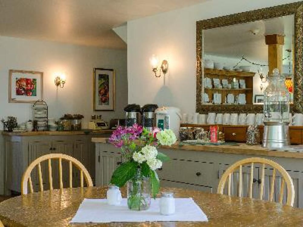 Hotel Lareau Farm Inn