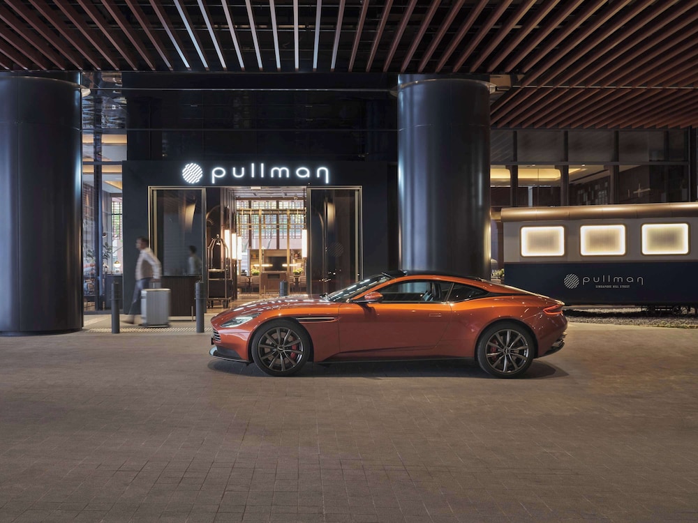 Pullman Singapore Hill Street 53