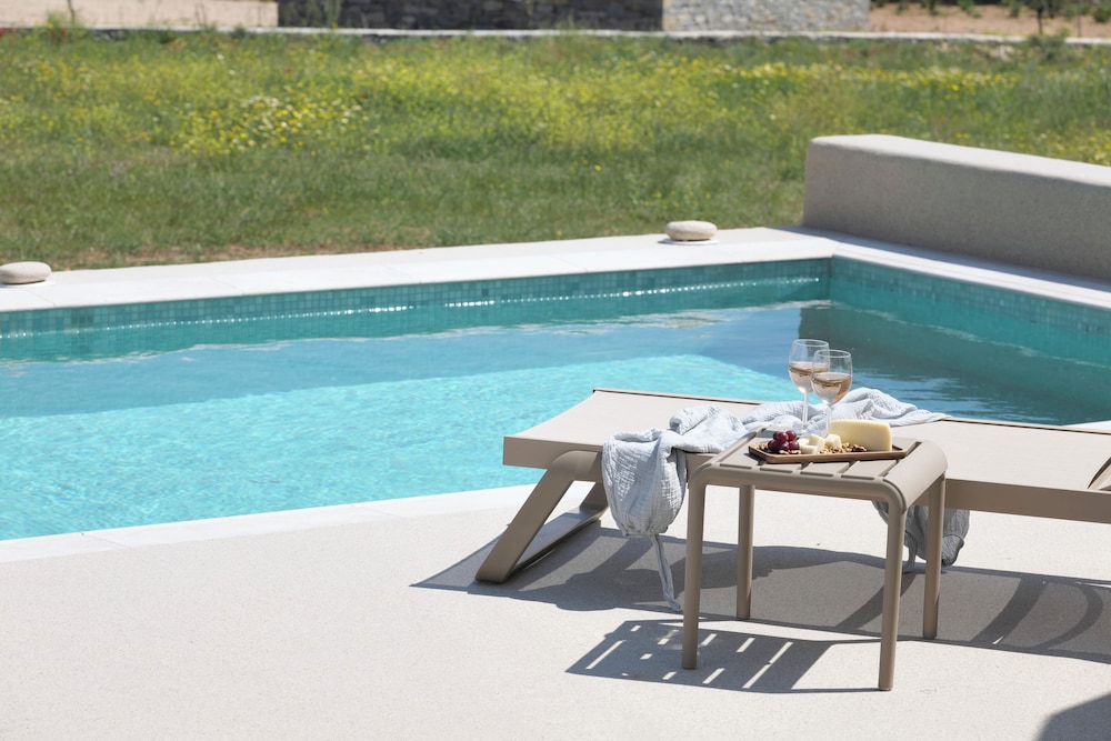 Mosaic Villas