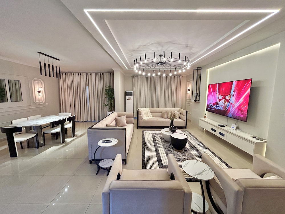 George Residence Banana Island Rd Ikoyi