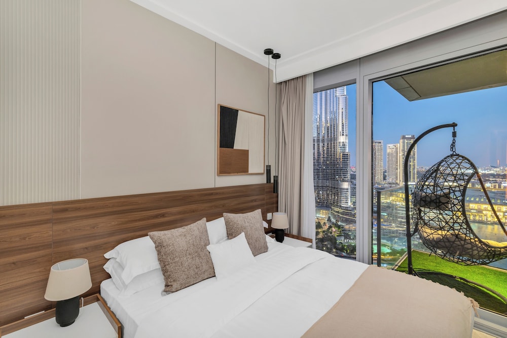Roomszy Residences - Opera Grand