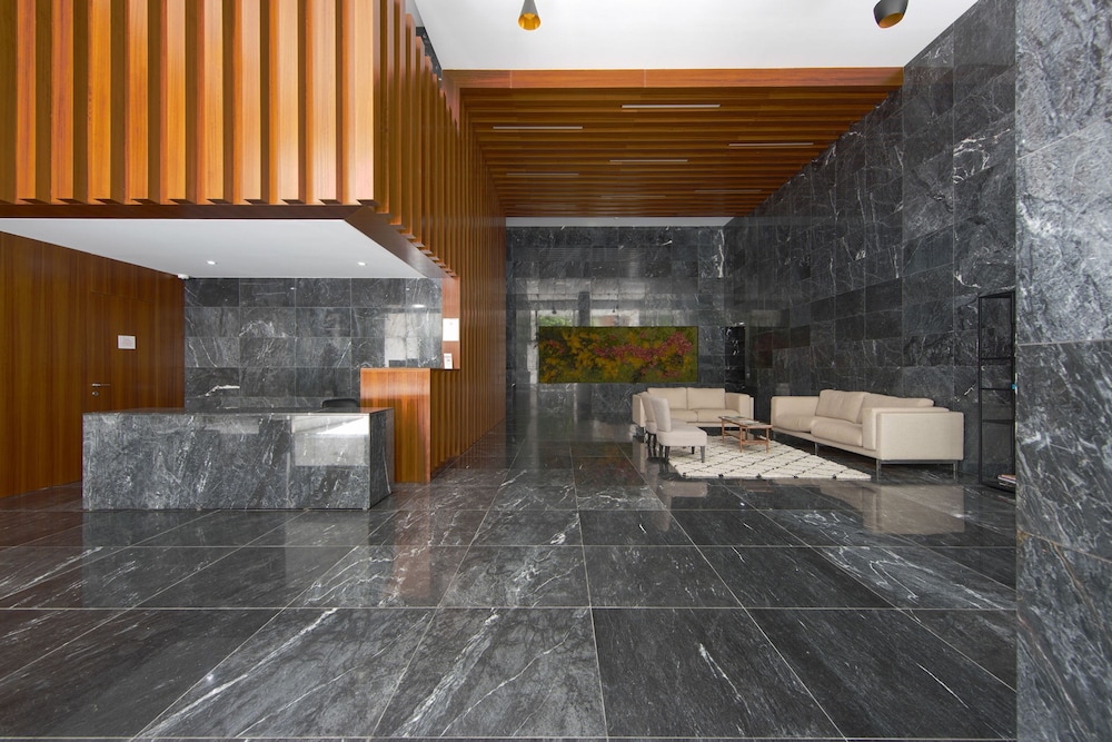 Benfica Prime Terrace II by Homing
