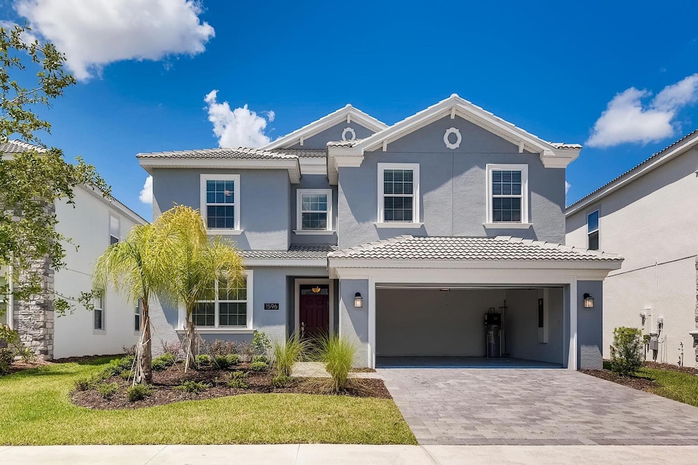 1596 MC - Enchanted 6BR Villa Pool Magic for 14 - Image 1