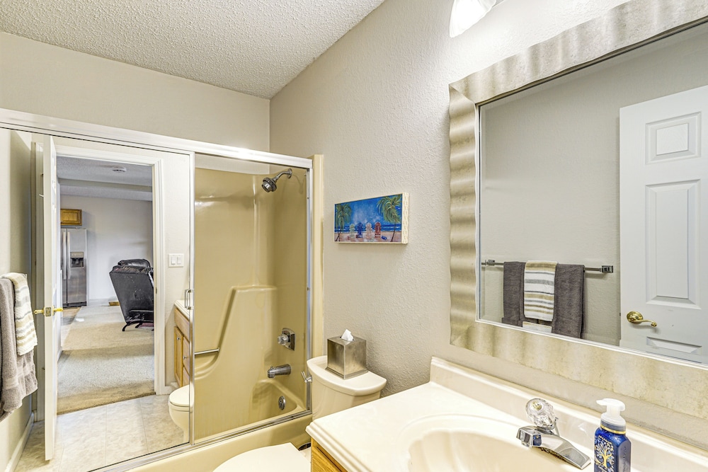 Lakefront Osage Beach Condo: Main Channel View!