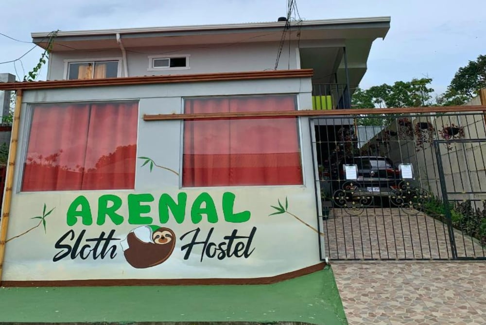 Arenal Volcano - Costa Rica Vacations - Arenal Sloth Hostel - Property Image 3