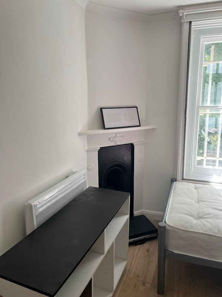 Cosy Central London Apartment a new