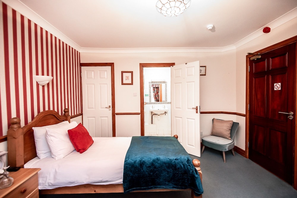 Trivelles Waterhall Country Hotel - Gatwick