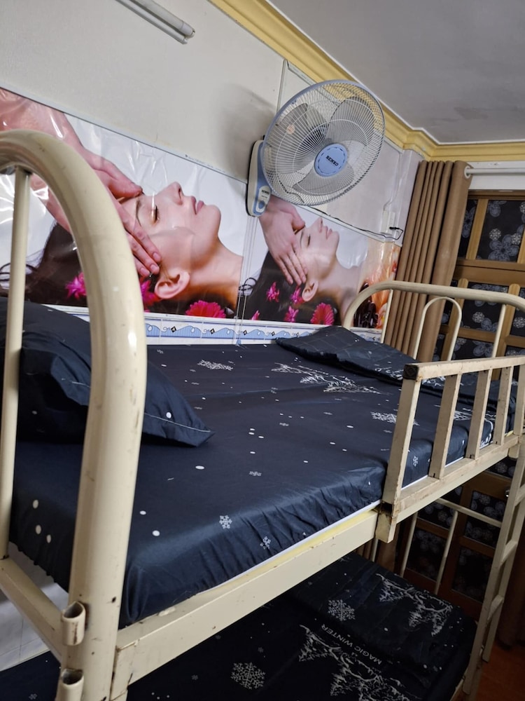 Mai Mai Hostel Homestay