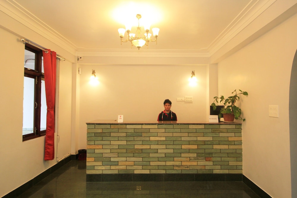 OYO 11630 Temi Residency