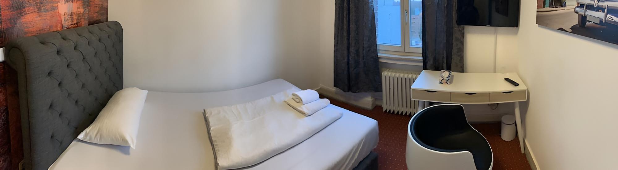 City Max Hotel view 4