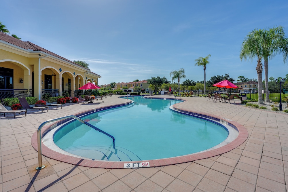 Gated Community < 30 Mi to Disney: Poinciana Home!