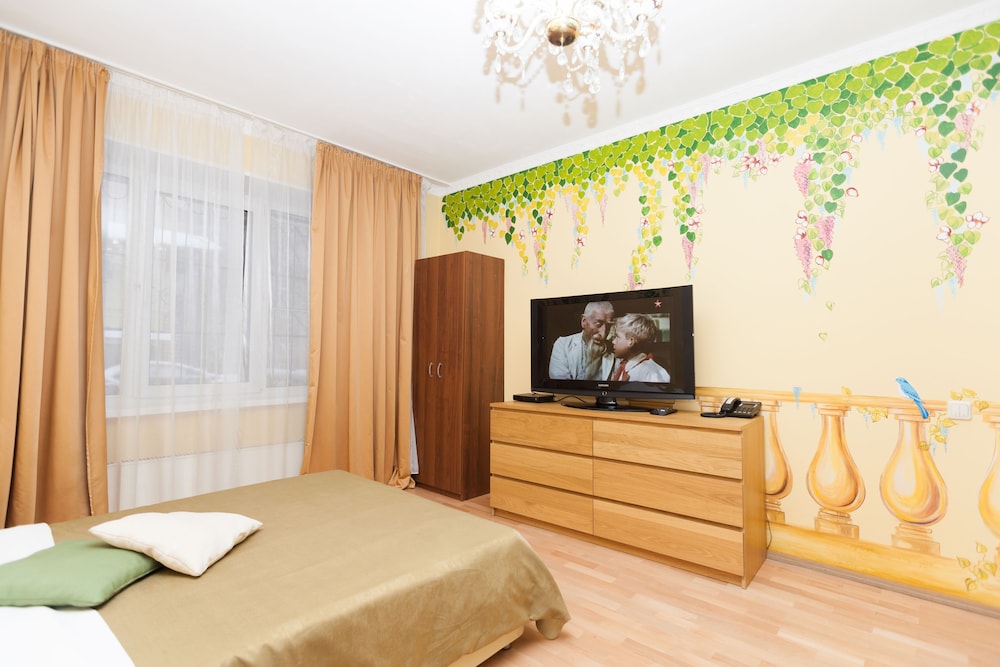 Kvart Boutique Smolenskaya