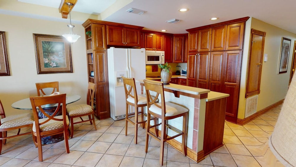 Ocean Song 2 by Tybee Vacation Rentals