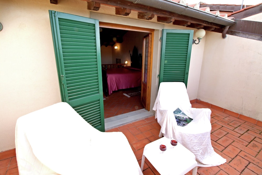 Apartment in Tuscany Near Vineyards