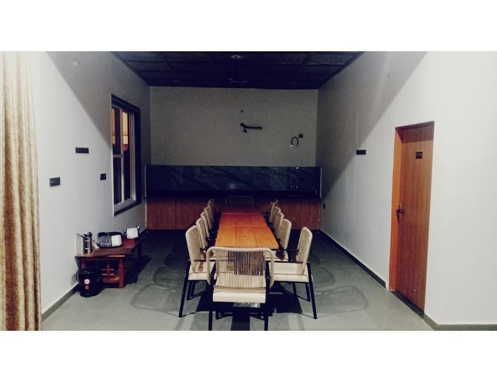 Hotel Kesar bagh