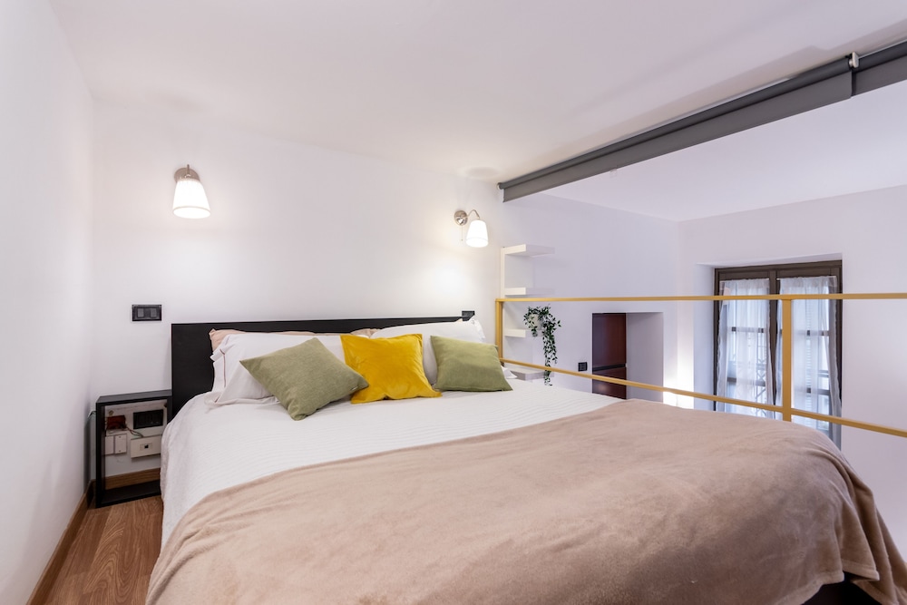 Loft Augusta a Piazza Castello by Wonderful Italy view 3