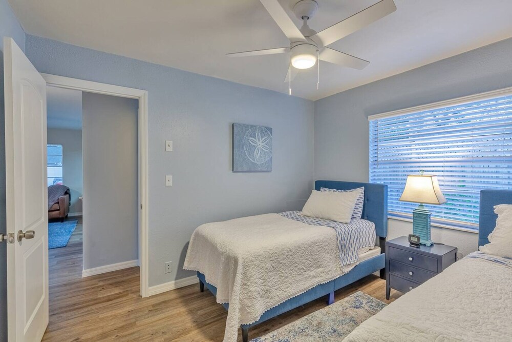 Downtown Gulfport Heated Pool